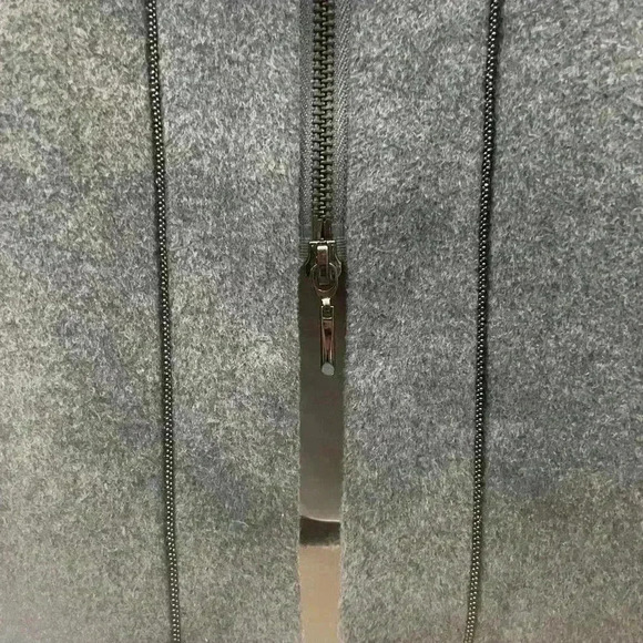 White House Black Market Wool Blend Gray Smoked Pearl Ball Chain Cape XXS $228 - Picture 6 of 9